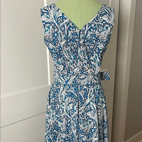 Samantha Sung Blue and White Patterned Midi Dress - Picture 6 of 15